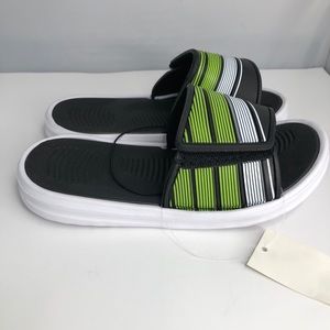 Boy’s sz 12/13 green black white slip-on slides